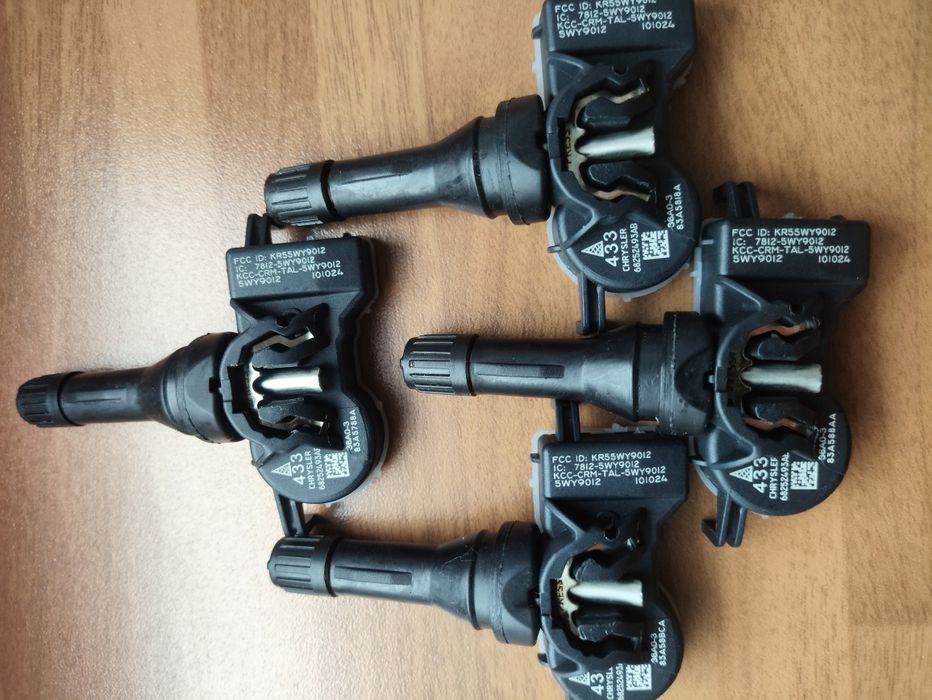4x nowe czujniki ciśnienia w kole tpms dodge Durango fiat 500x compass