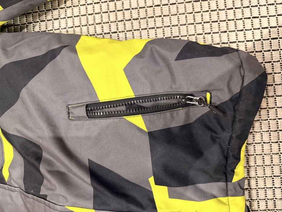 Лижний костюм  в гарному стані