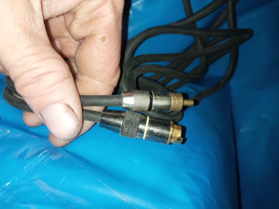 Штекер  rca папа - 4 pin мама