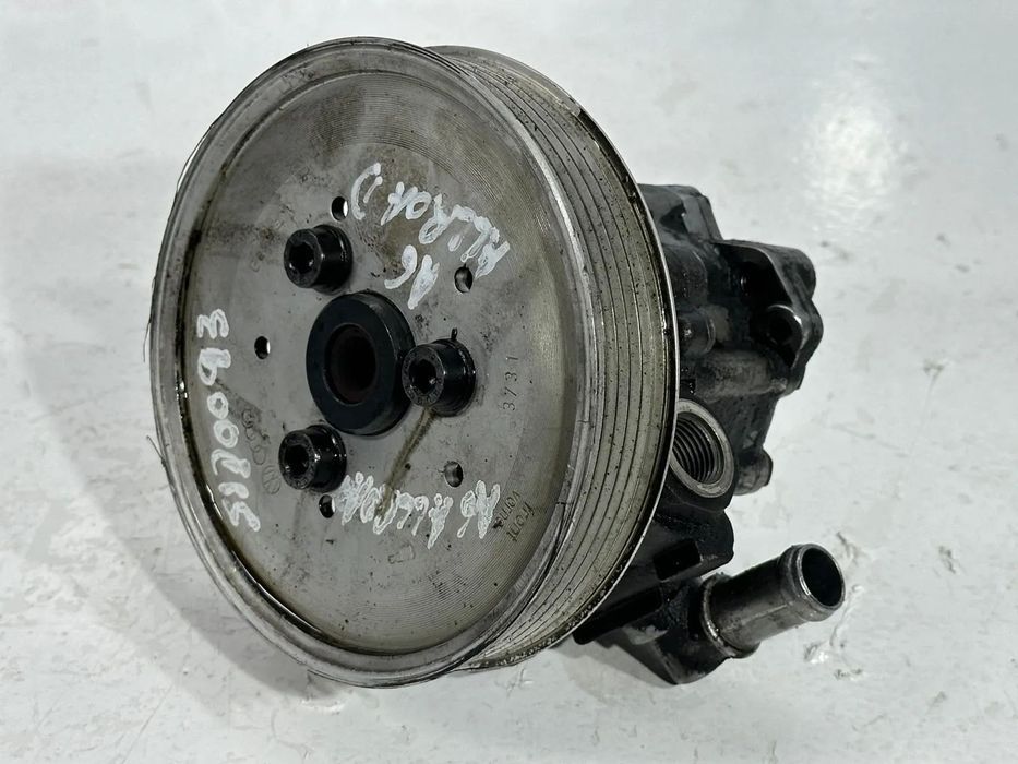 Bomba Direção Assistida - Audi A6 (C5) Allroad (2004)