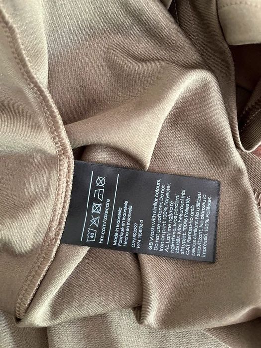 T-shirt de Desporto H&M – Tamanho XL – Material Técnico