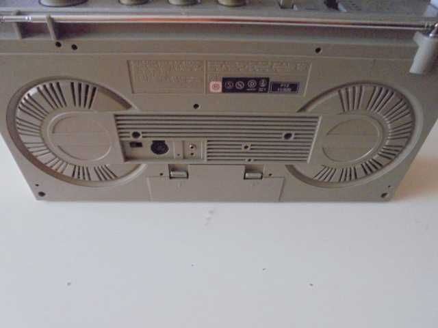 Radiomagnetofon SHARP GF- 4343