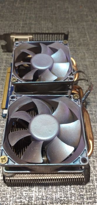 Видеокарта gtx 660 Gigabite 2gb Точно работает. Любые тесты.