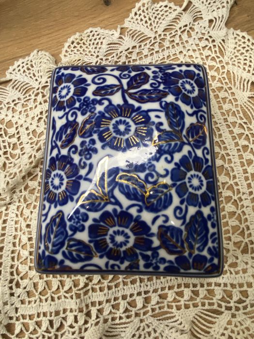 Великолепная шкатулка для украшений кобальт фарфор позолота 24к Япония