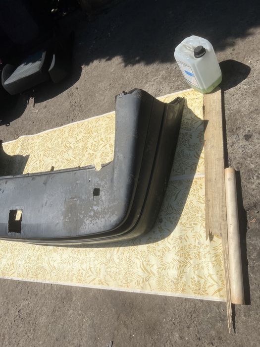 Задний бампер amulet фольксваген толедо toledo 1992 год