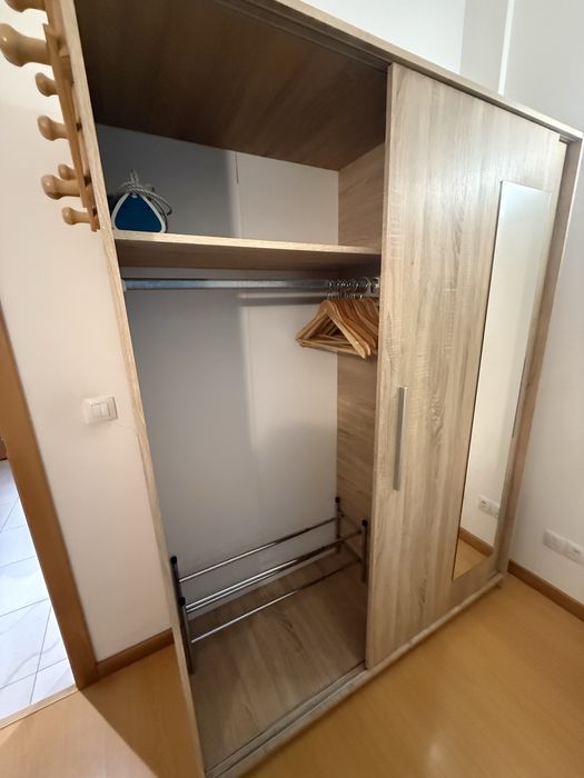 Roupeiro 2 portas com espelho