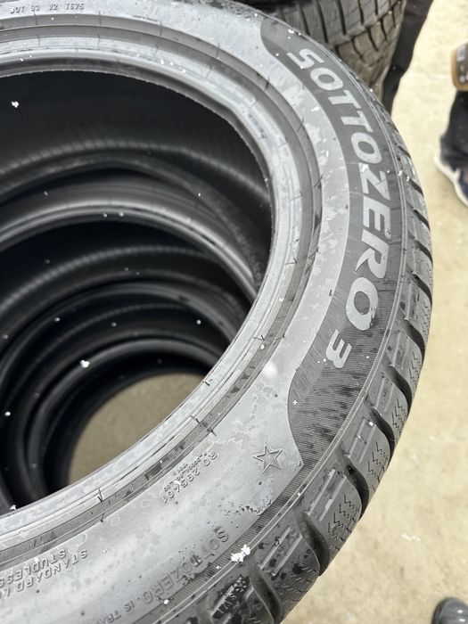 245/50/18 Pirelli Sottozero 3*