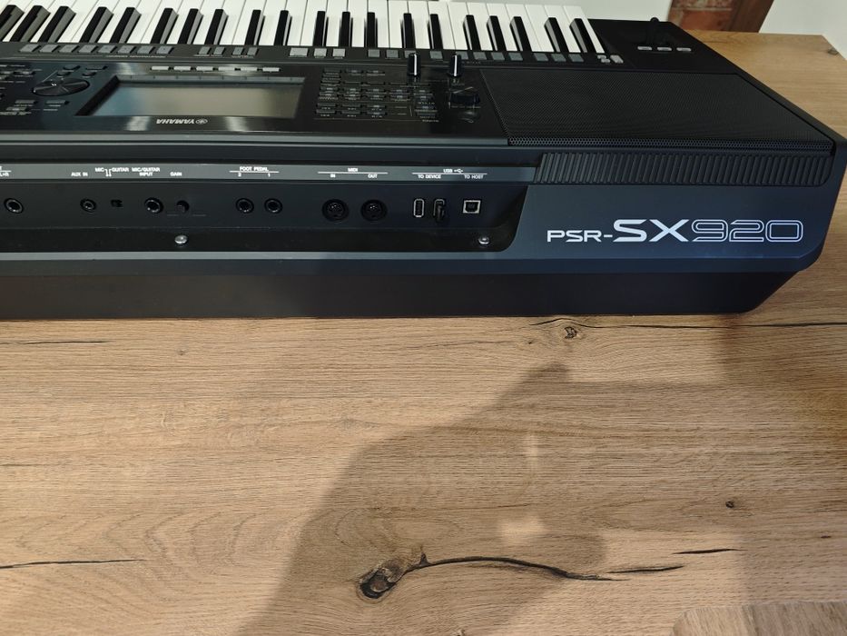 Yamaha psr sx920
