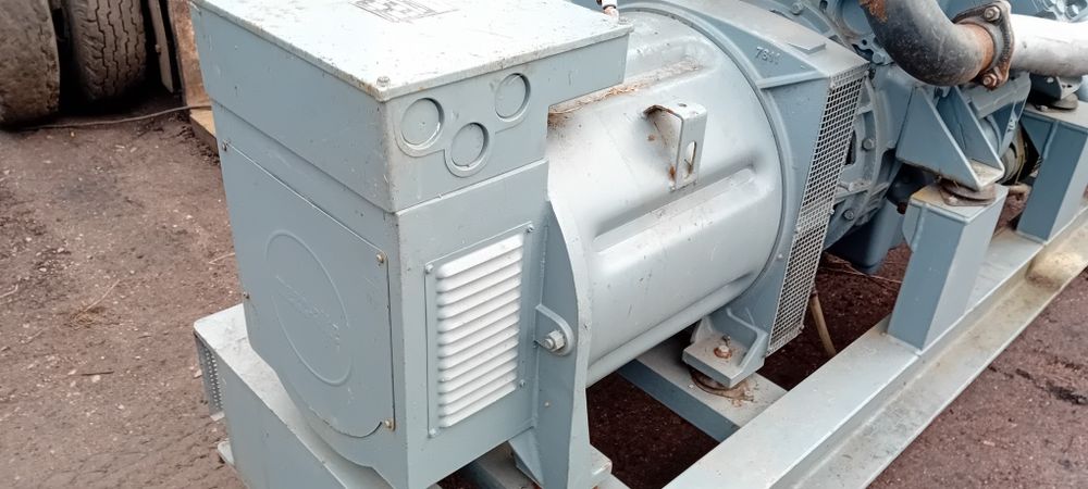Prądnica 140 kw 180 kva nowa  3 fazy 50 HZ niemiecka  kompletna , prądnica Czeska 100 kw 125:kva A 280  180 amper nieużywana Mez frenstat