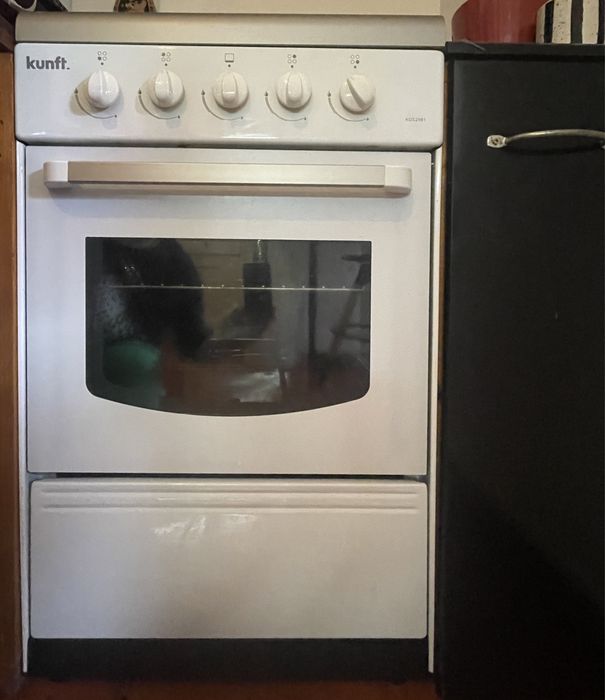 Fogão Kunft 5050 Como Novo (55L Gás Butano-Propano ) | Stove