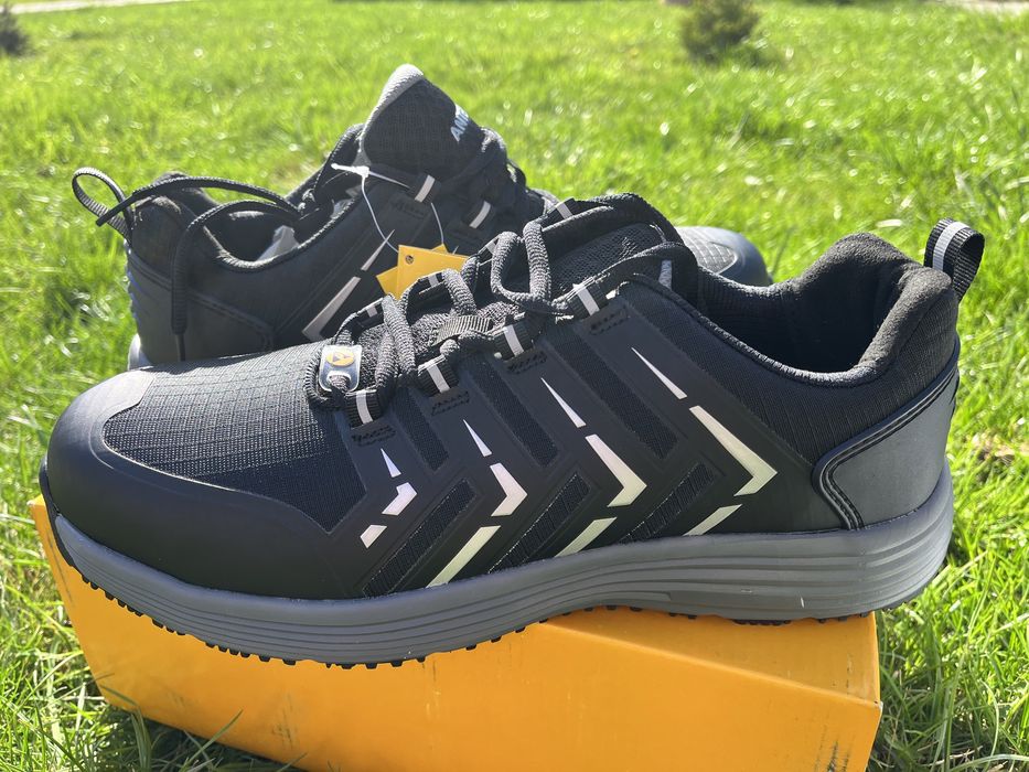 Кросівки робочі,спецвзуття,черевики,спецодяг,робочий одяг,роба