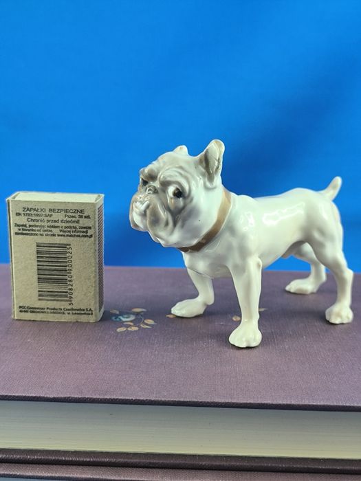 Pies Buldog Bing&Grondahl Kopenhaga #porcelana #figurka ozdoba #B&G