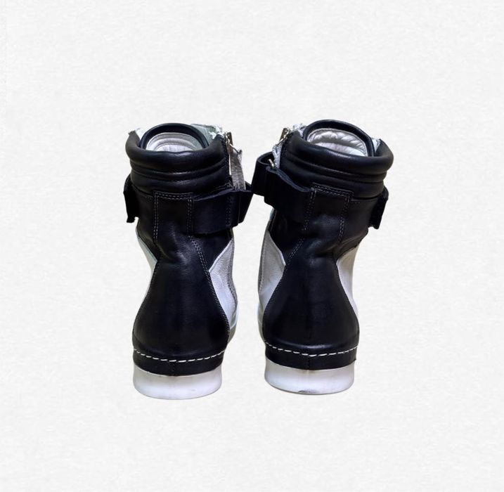 Cinzia Araia hight-top