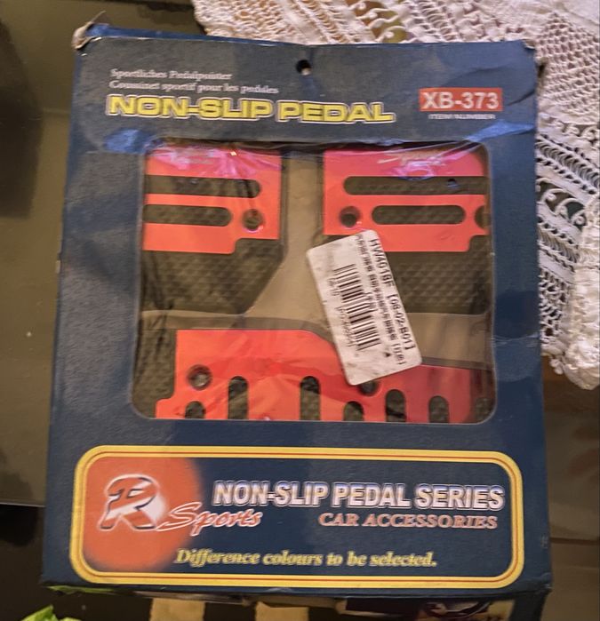 Vendo um jogo de pedal  de carro