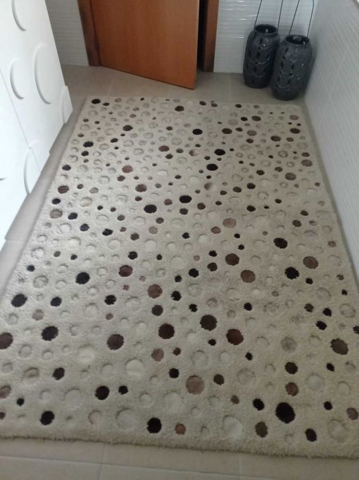 Wool Carpet with Leather Applications