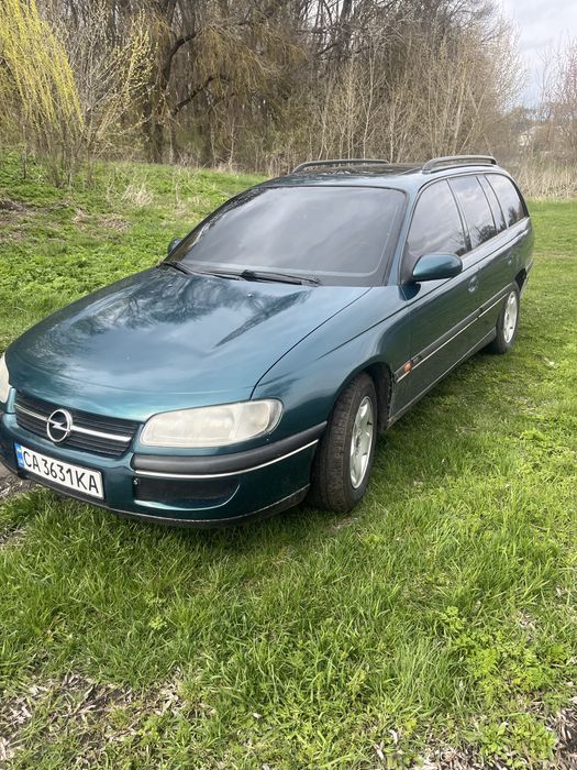 Опель Омега Б 2,5 V6 Обмін