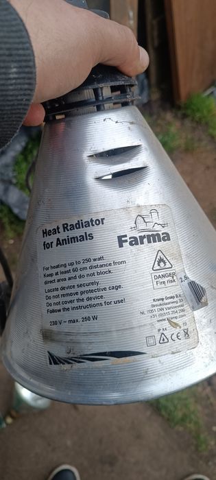 Lapa grzewcza do hodowli pisklat