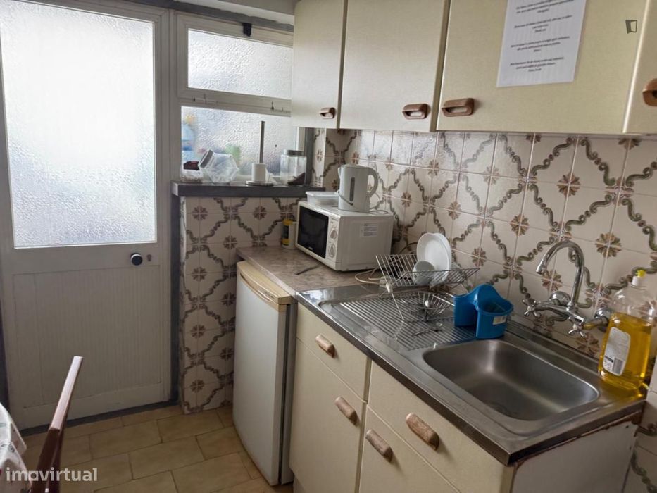 Quarto - localizado em Cascais Lisbon