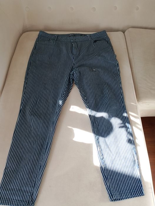 Spodnie w paski eleganckie
