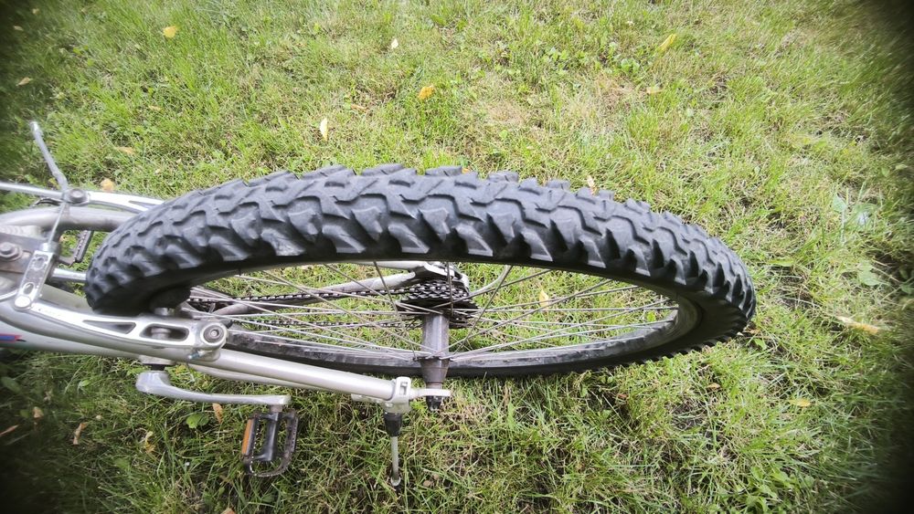 Giant Boulder Alu-Lite 19" – Lekki i uniwersalny.