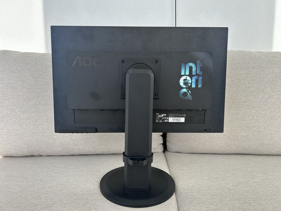 Monitor AOC LCD 24" I2470PWQU regulowany w pionie i poziomie