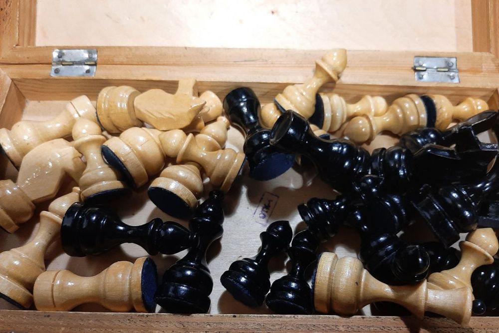 Шахматы деревянные