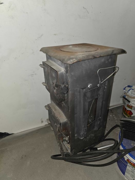 Piec typu koza, używany, sprawny