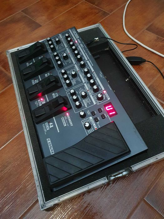 Pedaleira Boss ME 80 (Pedal Guitarra)