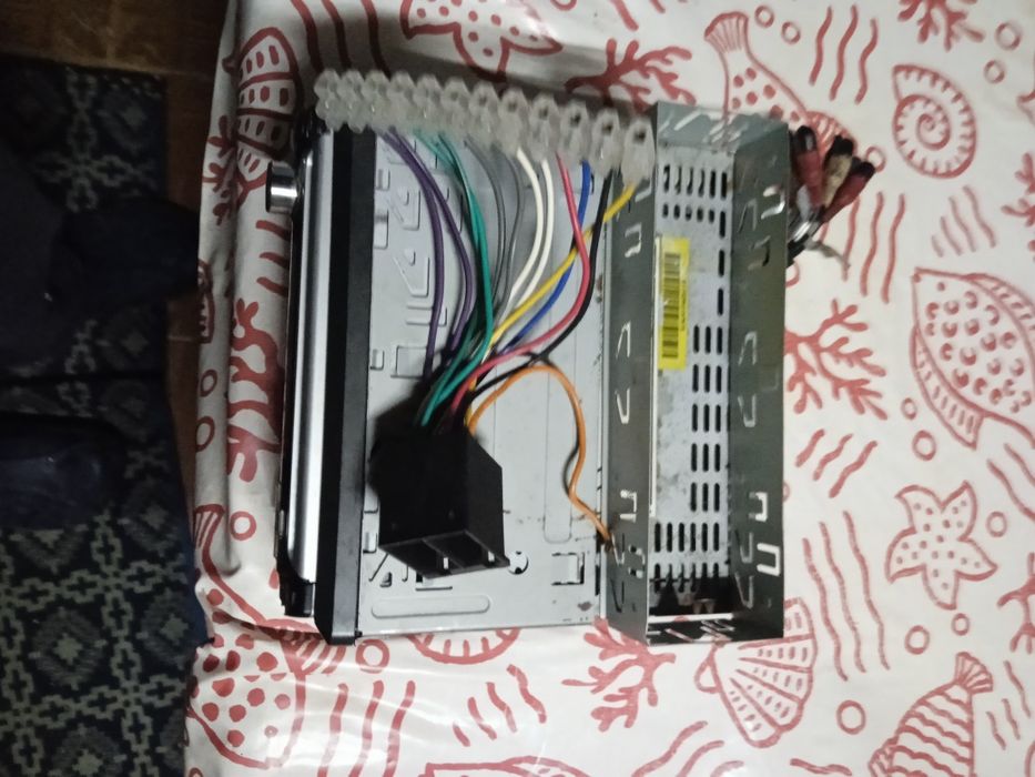 Vendo 2 aparelhos para carro