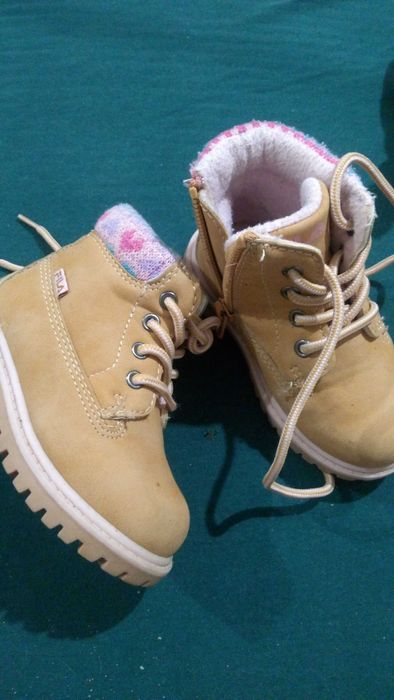 Trzewiczki dziewczęce rozmiar 21