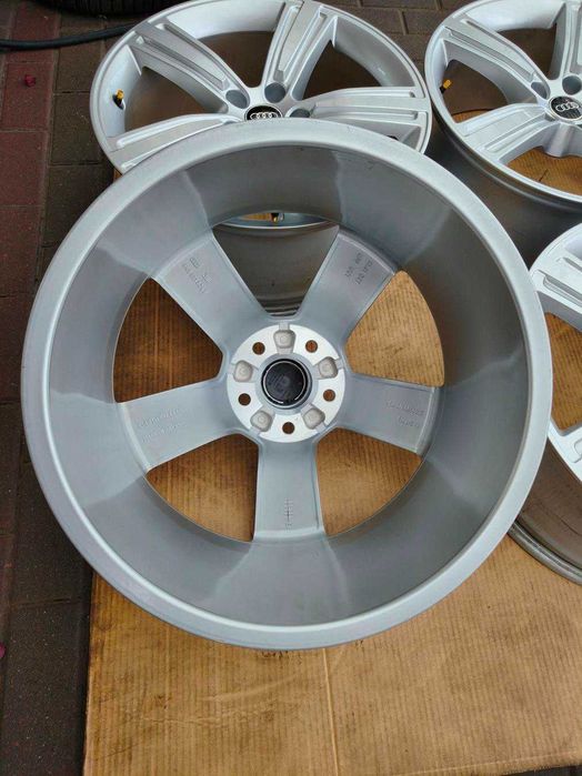 5x112 ALUFELGI R19 AUDI A6 C8 C7 Q5 Q3 A4 B9 A8 D5 A7 A5 NOWE ET32 8j