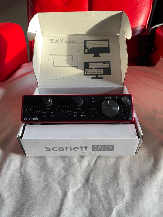 focusrite scarlett 2i2