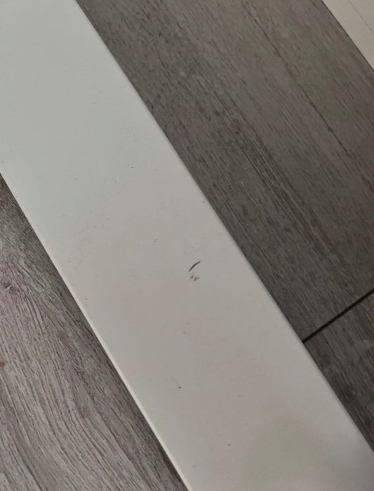 Biurko narożne BEKANT (Ikea)