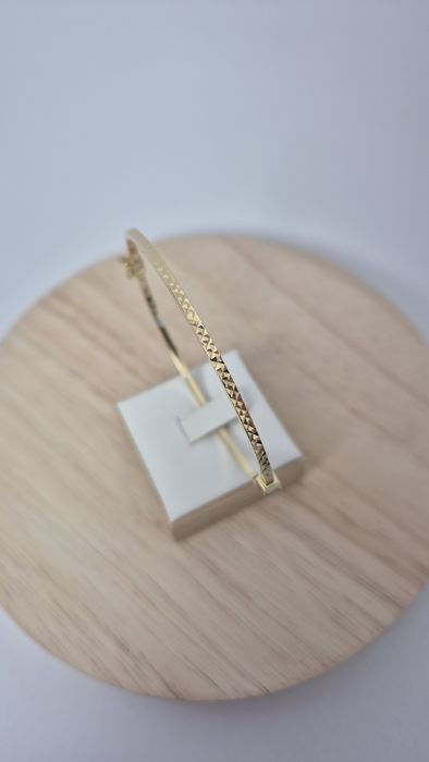 Złota sztywna bransoletka bangle delikatna cienka diamentowana szlifowana p. 585