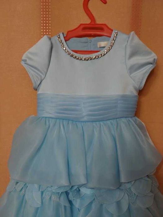 святкова сукня випускна