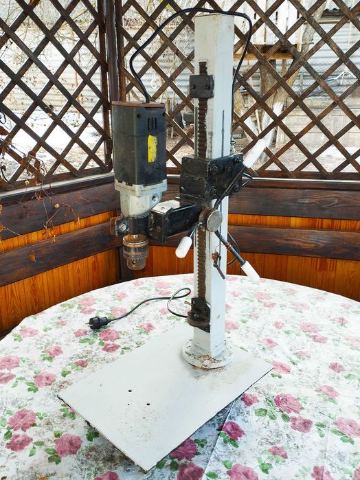 Сверлильный самодельный станок под дрель СССР