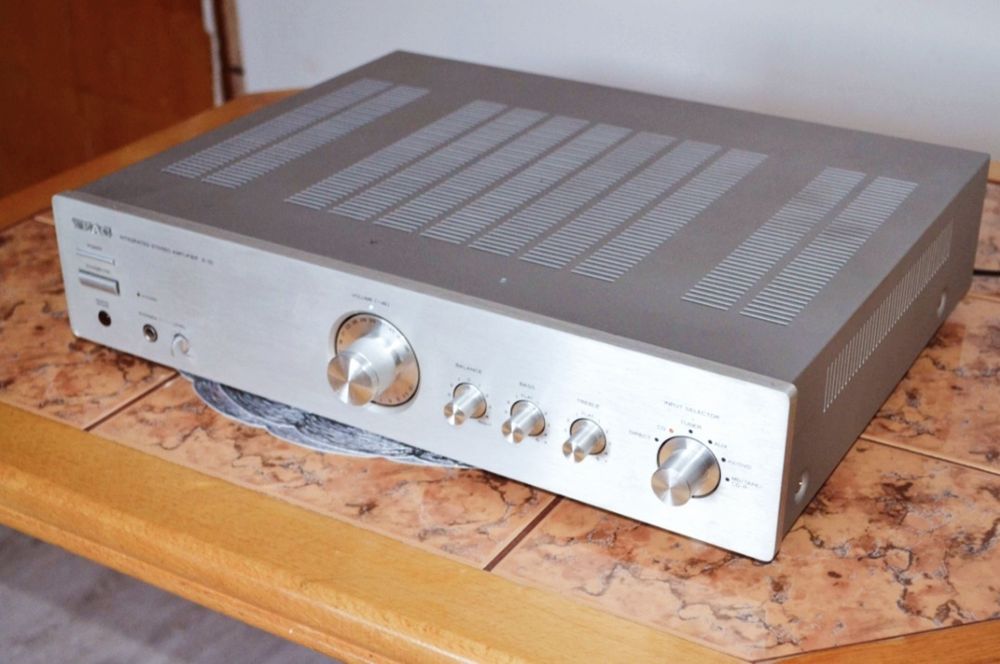 TEAC A 1 D ładny stan , made in Japan wysoki model