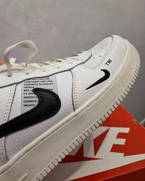 Кросівки Nike Air Force 1 Low Utility White Black 44р 28см