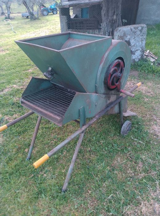 Maquina limpar azeitonas