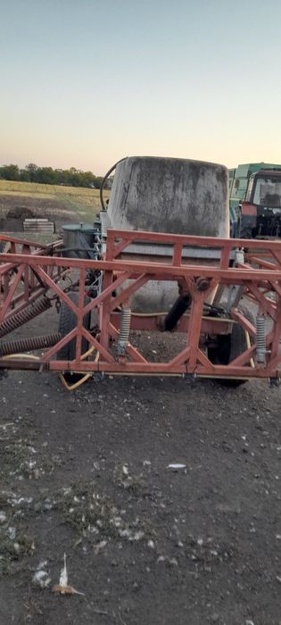 Оприскувач ОП2000