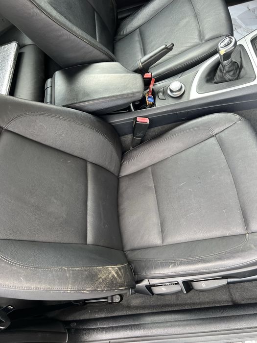 Conjunto Bancos BMW cabrio 120i