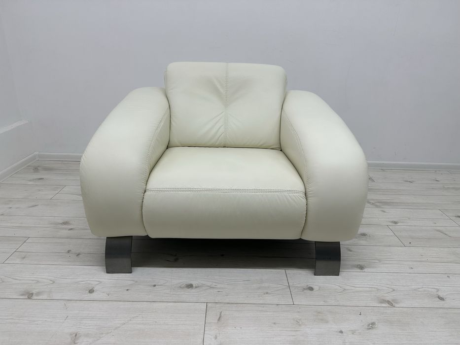 Стильне шкіряне крісло з Європи