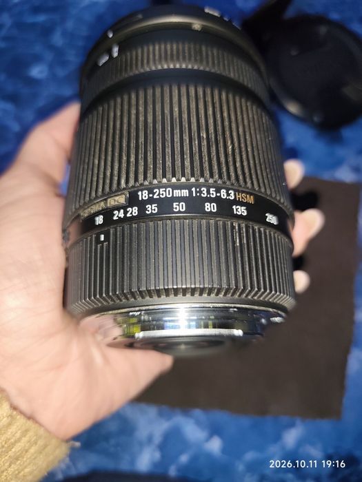 Об'єктив Sigma 18-250mm для Canon, вживаний