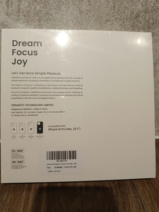 Etui iPhone 14 pro max czerwone