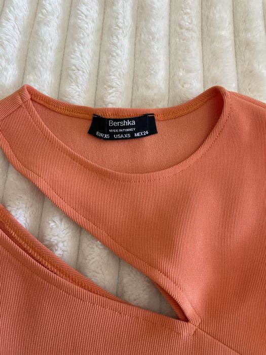 Фірмове плаття приталене Bershka XS