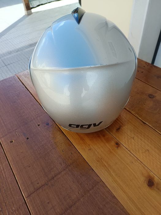Capacete usado agv longway
Tamanho L 
Tem marcas de uso, mas