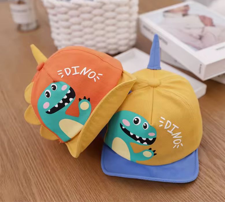 Кепка динозавр для хлопчика