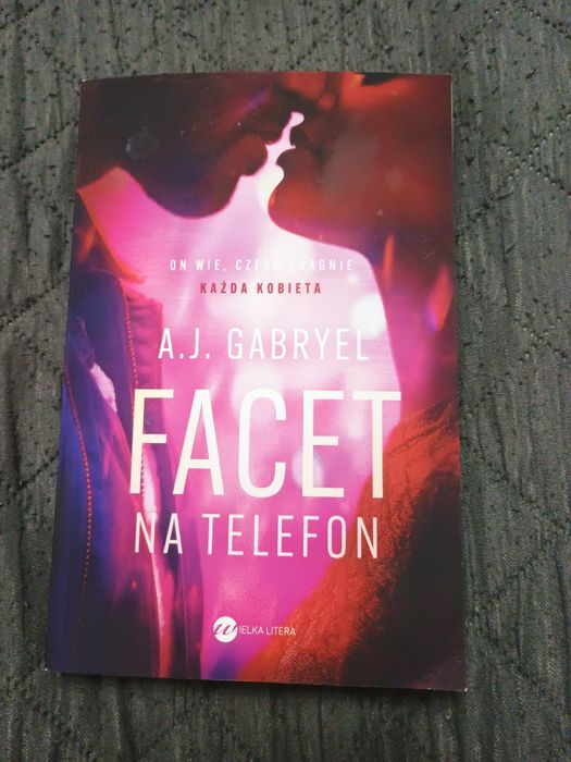 Książka facet na telefon