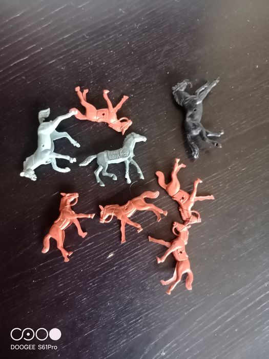 Lote soldados e western