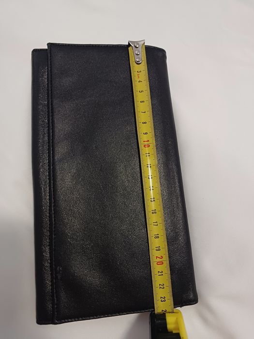 Чорний шкіряний Гаманець для документів, карток, монет.